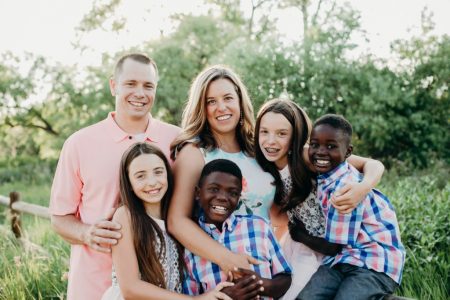 Fantastic Sams Owners Thrive With Full House